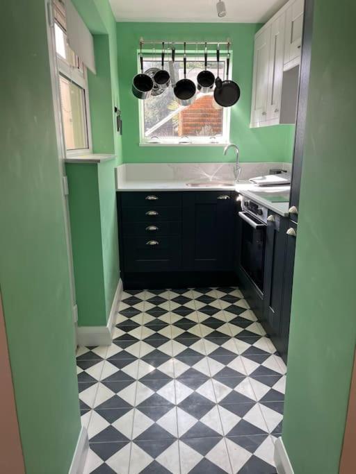 Lovely 1 Bedroom Flat In Broadstairs Extérieur photo